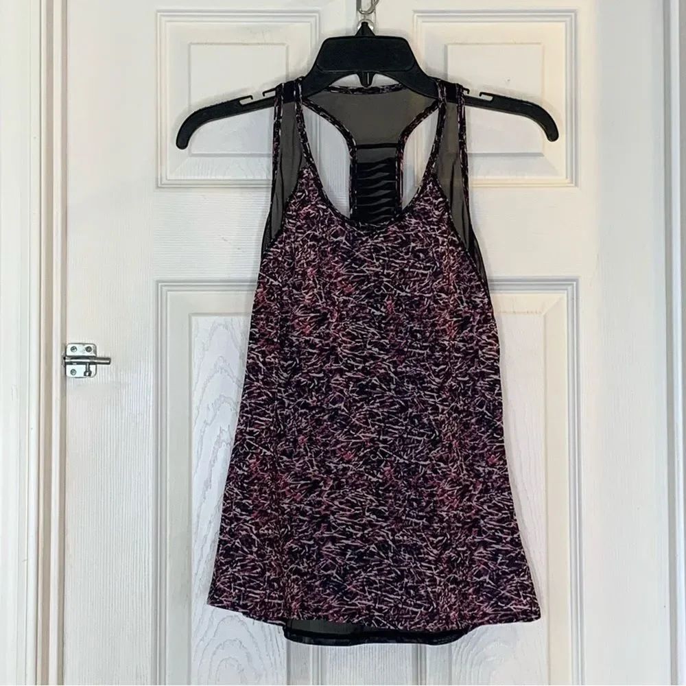 Lululemon Sunshine Salutation Tank Mini Ripple Boom Juice Size 8